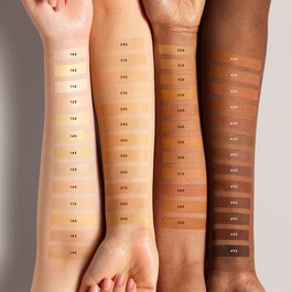Pro Filt'r Hydrating Longwear Foundation - Hydratační tekutý make-up