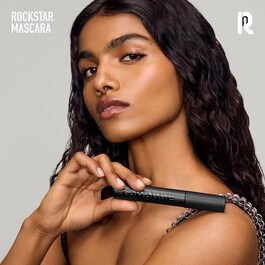 Rockstar Mascara -  Velký Objem, Extrémně Sytá Černá a Délka