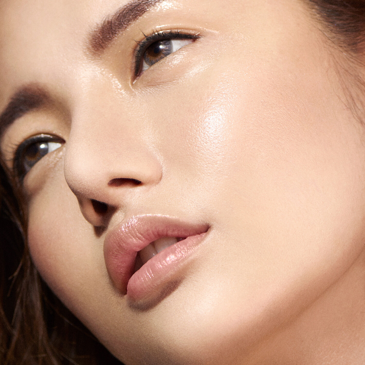 Touche eclat deals easy glow
