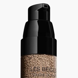 LES BEIGES TOUCHE DE TEINT - Rozjasňujicí make-up