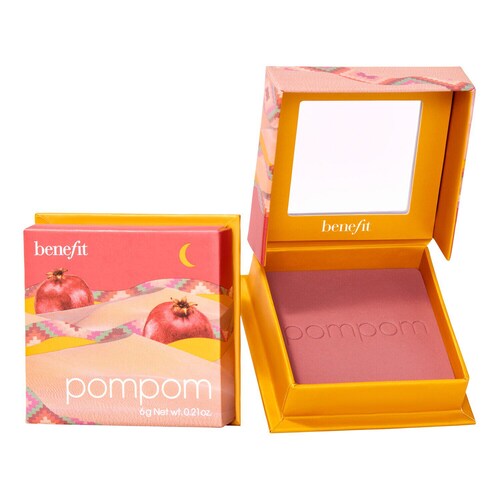 BENEFIT COSMETICS - PomPom WANDERful World - Tvářenka v odstínu granátového jablka