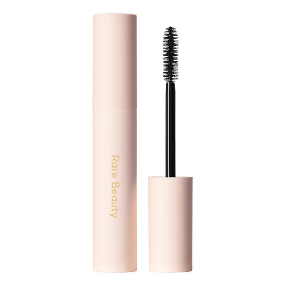 Perfect Strokes Universal Voluminizing Mascara - Objemová řasenka, RARE BEAUTY