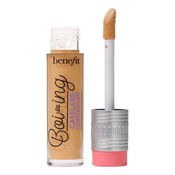 Boi-ing Cakeless - Krycí tekutý korektor, BENEFIT COSMETICS
