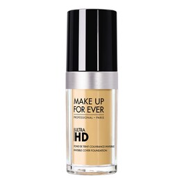 Ultra HD Foundation - Středně krycí make-up