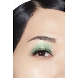 OMBRE ESSENTIELLE - Víceúčelové Dlouhodržící Oční Stíny
