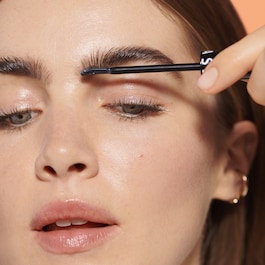 Shape & set clear brow gel - Gel na obočí