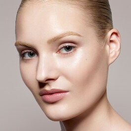 Skin Fetish: Sublime Perfection Foundation - Make-up