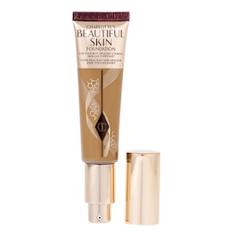 Charlotte's Beautiful Skin Foundation – Make-up image