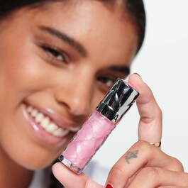 Outrageous Plump Effect Gloss - Lesk na rty se zvětšujícím efektem