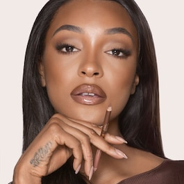 Lip Cheat Contour Duo – Oboustranná tužka na rty