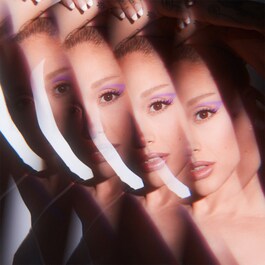 At the Borderline Gel Eyeliner – Oční linky v gelové tužce