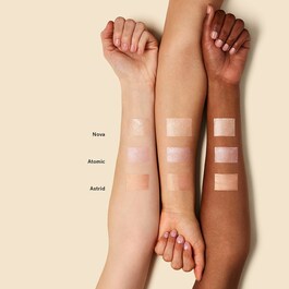 Liquid Light Serum Highlighter - Rozjasňovač