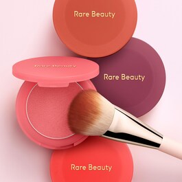 Soft Pinch Matte Bouncy Blush – Matná tvářenka se zahalujícím efektem