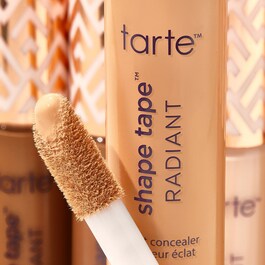 Shape Tape™ Radiant Concealer - Korektor