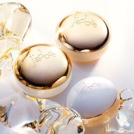 Les Adorables Shimmering Scrub - Parfémovaný tělový peeling